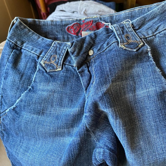 Jessica Simpson size 5 jeans - Picture 2 of 9